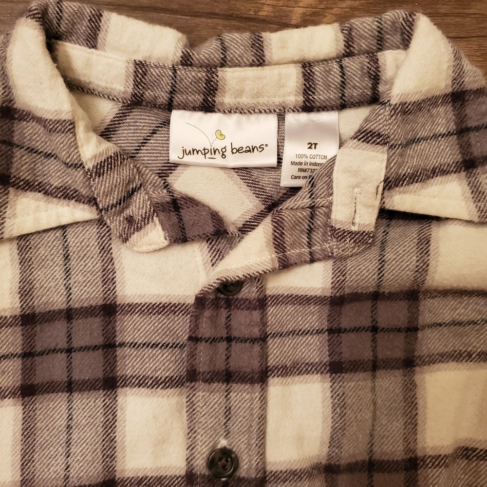 Button down shirt 2T - Picture 2 of 2